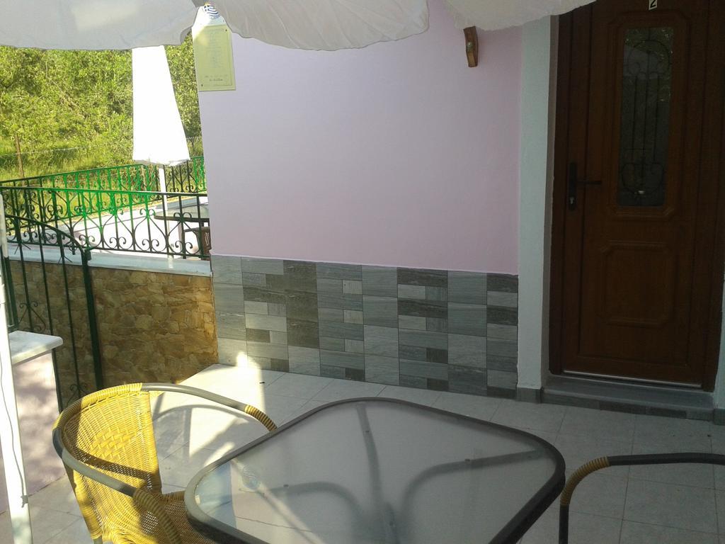 אנאקסוס Vassilis Studios מראה חיצוני תמונה